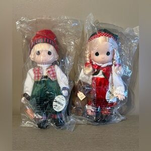 Precious Moments Santa’s Helper Boy & Girl Set - New in unsealed bags!